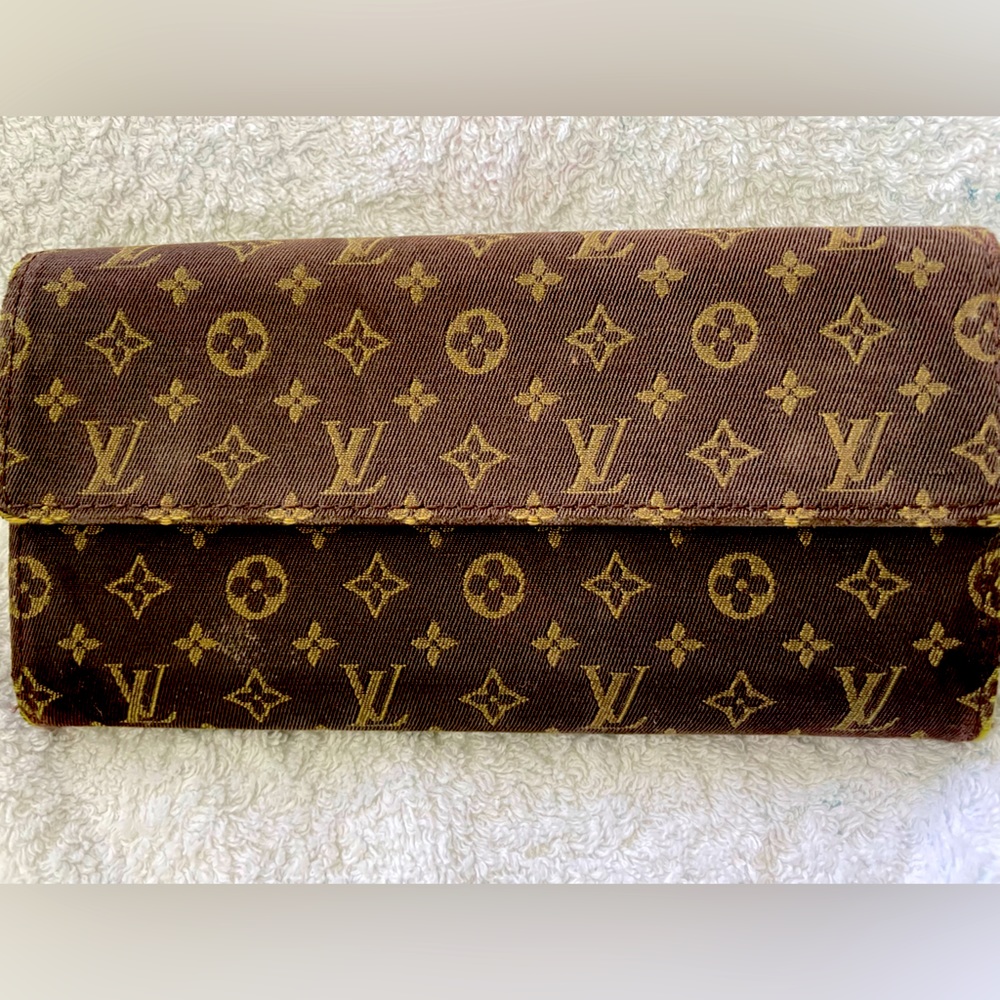 Authentic Pre-owned Monogram Louis Vuitton Wallet
